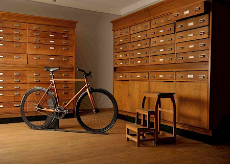 Das Fahrradgeschäft als Bühne: Simeon Meier hat die GOrilla urban cycling Stores in Zürich und Luzern gestaltet.