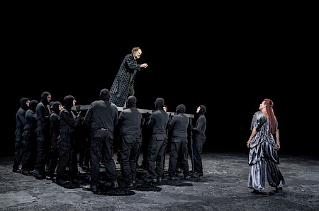 King Lear ist Simeon Meiers aktuellste Bühne, die im Herbst am Schauspiel Köln zu sehen war.