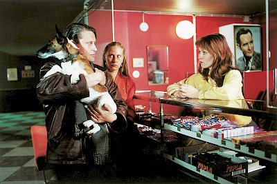 Weihnachts-Open-Air-Kino: Drifting Clouds (1996)