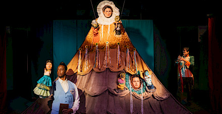 Hochaktuelles Theater- und Puppenspiel