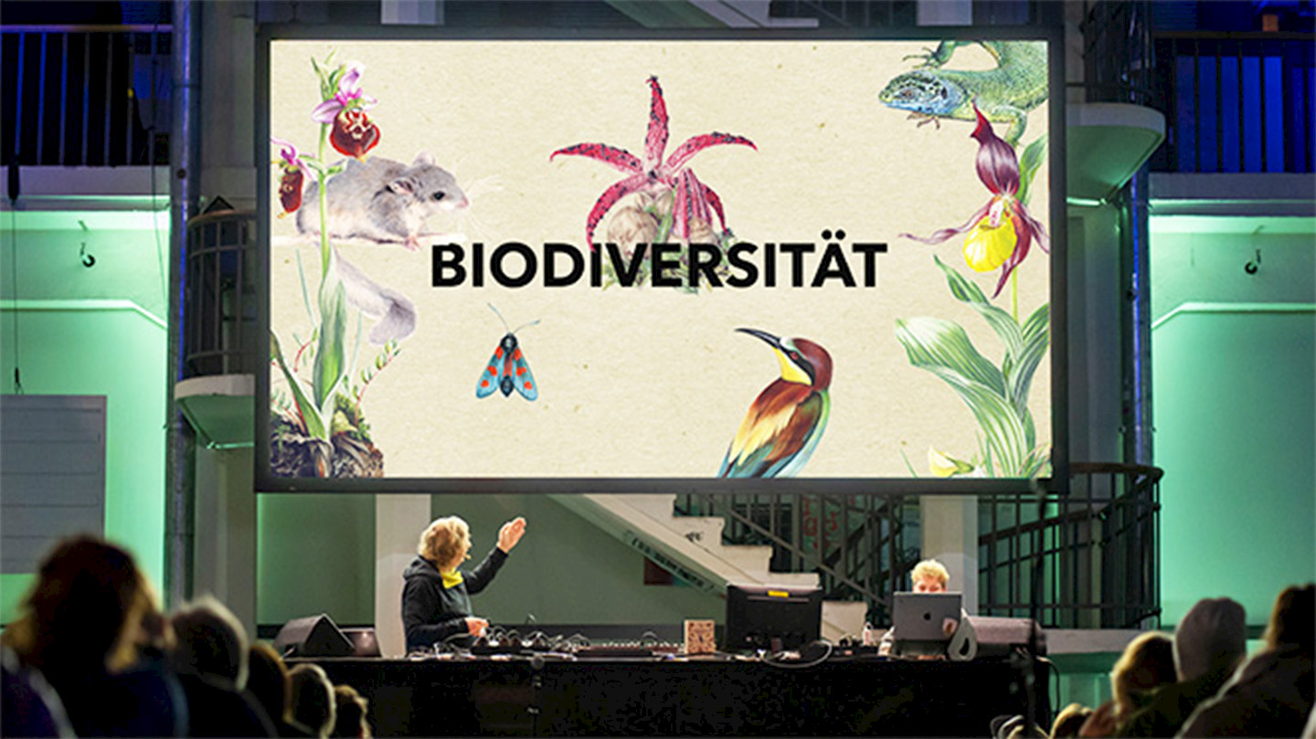 Dominik Eulberg präsentiert seine Biodiversitätsshow