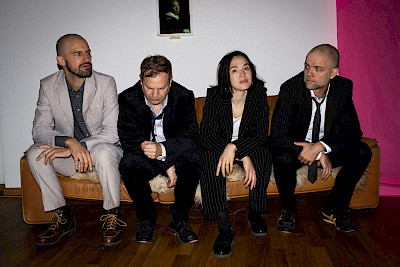 Anna & Stoffner mit Membrez und Mantel