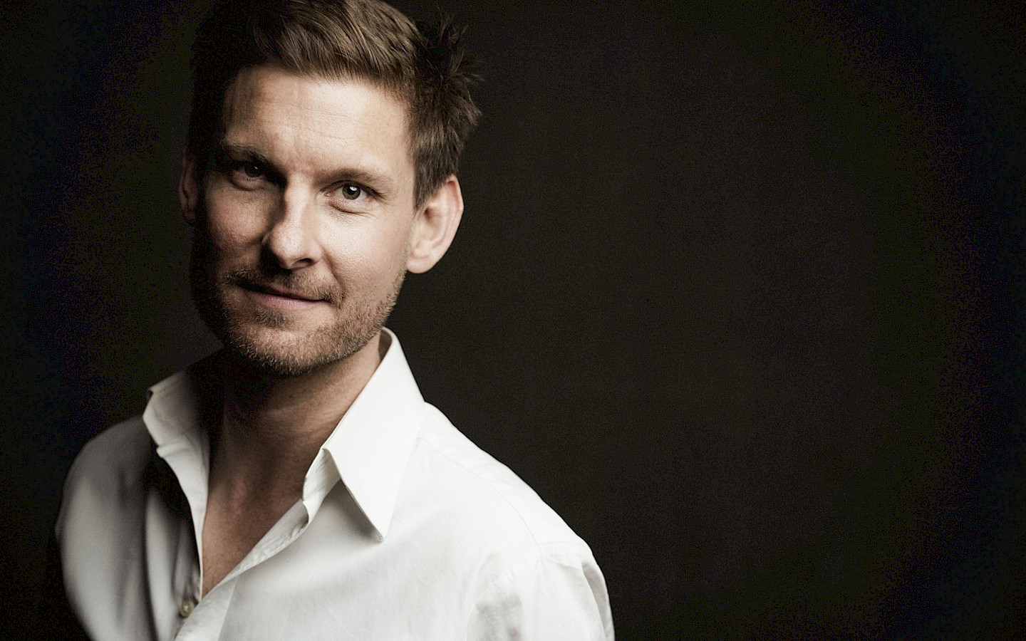 Kristian Bezuidenhout plays Mozart