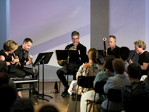Sommerserenaden Rheinau 2024 - Ensemble-Konzert (Sarah Rumer, Flöte; Simone Sommerhalder, Oboe; Olivier Darbellay, Horn; Mor Biron, Fagott; Fabio di Casola, Klarinette) ©Goran Basic