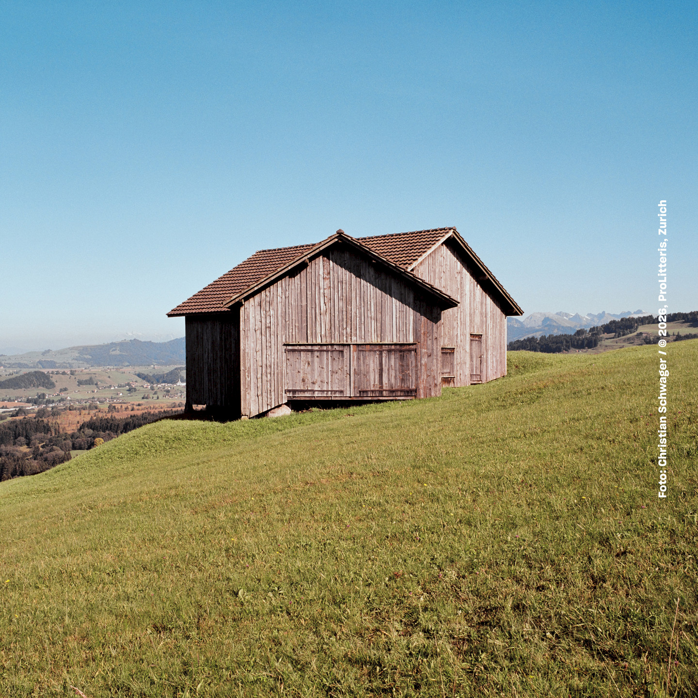 Keyvisual der Ausstellung «Wir und der Krieg». Foto (Ausschnitt): Christian Schwager, Infanteriebunker Ratenpass