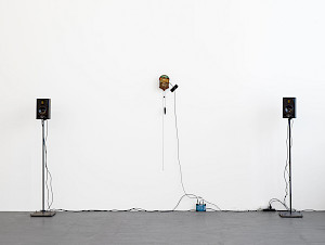 Caspar+Heinemann%2c+2x+Early+Post+War+Black+Forrest+Cuckoo+Clocks+Hand+Painted+Shields+Restoration%2c+2026.+Uhren%2c+Kontaktmikrofone%2c+Lautsprecher.+Courtesy+der+K%c3%bcnstler+und+Cabinet+Gallery%2c+London.+Foto%3a+Cedric+Mussano.
