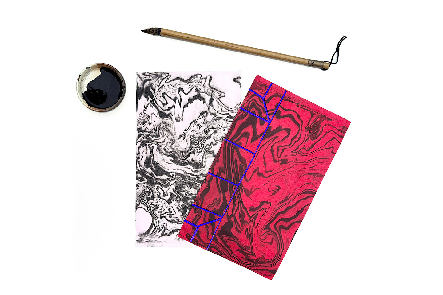 Suminagashi & Fukurotoji – Japanese marbling and bookbinding techniques